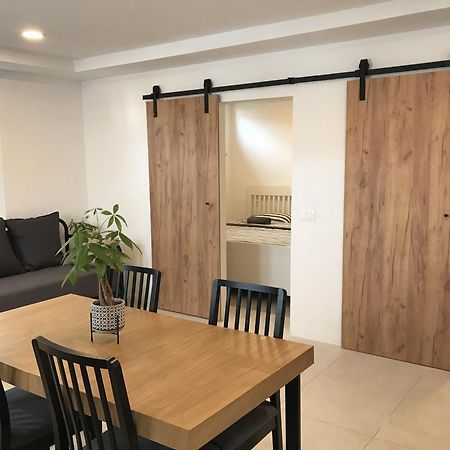 Bella Vista Apartment 2 イゾラ エクステリア 写真