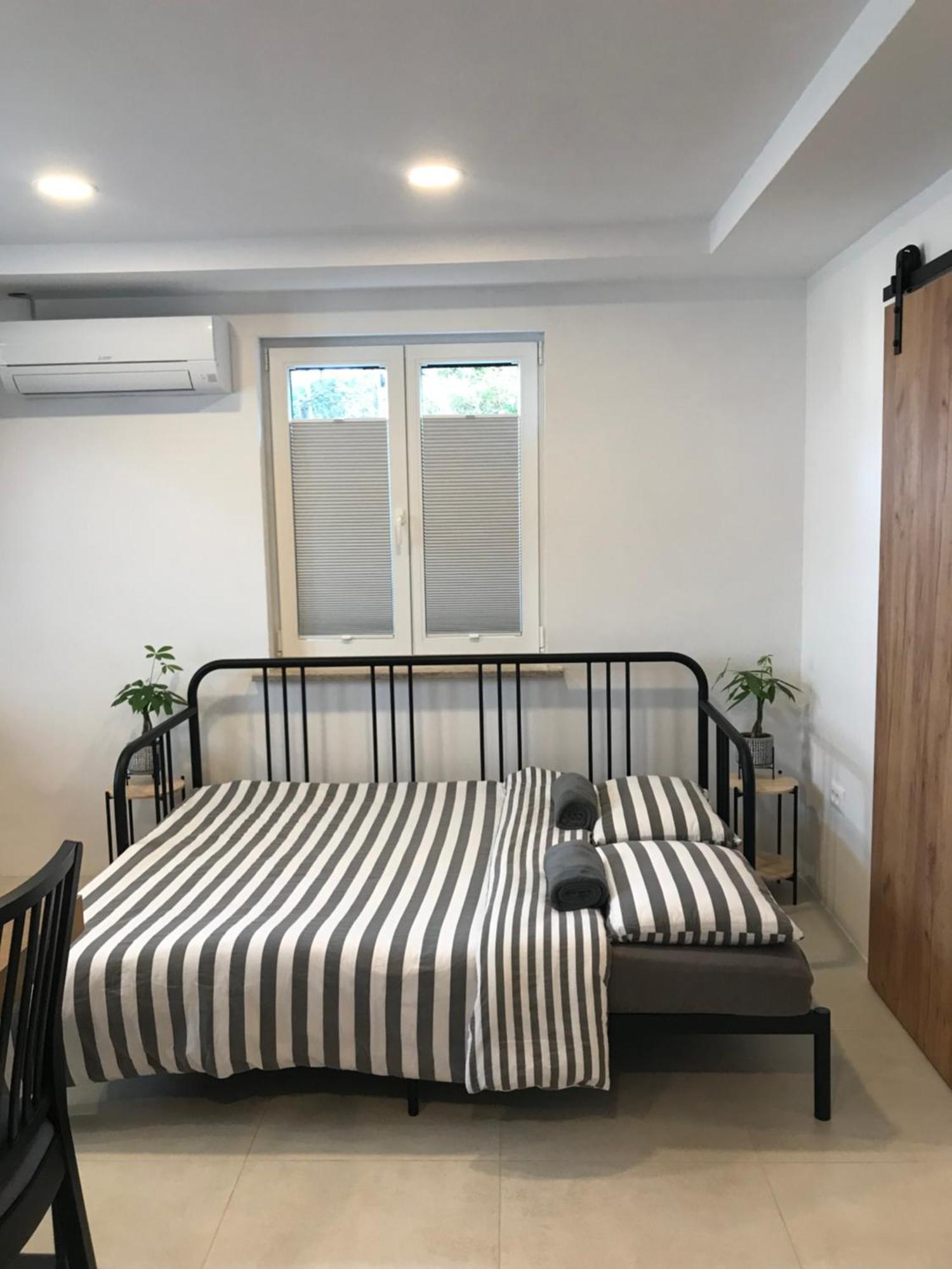 Bella Vista Apartment 2 イゾラ エクステリア 写真